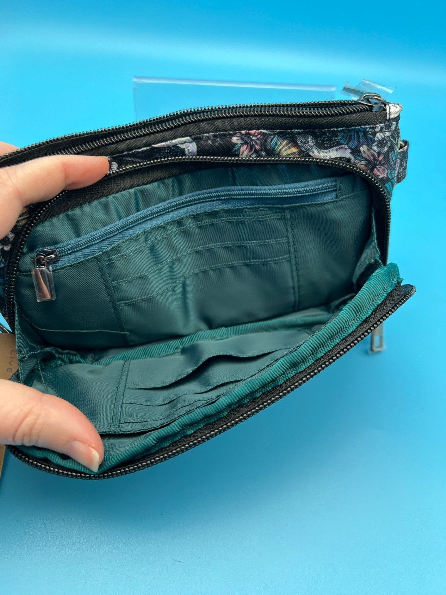 Sipsey Wilder Venom Grove Venture Wallet 3.0 | Hare Hollow Farm